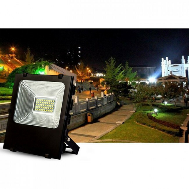 Projecteur LED 300 Watt - Blanc Froid 6400K - Étanche IP65