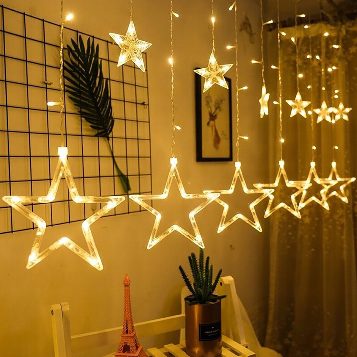 Rideau lumineux LED - Éclairage de Noël - Maxozo Star - Étoile - Blanc Chaud - 150 LEDs - 2.5 Mètres - USB - Télécommande - Minuteur