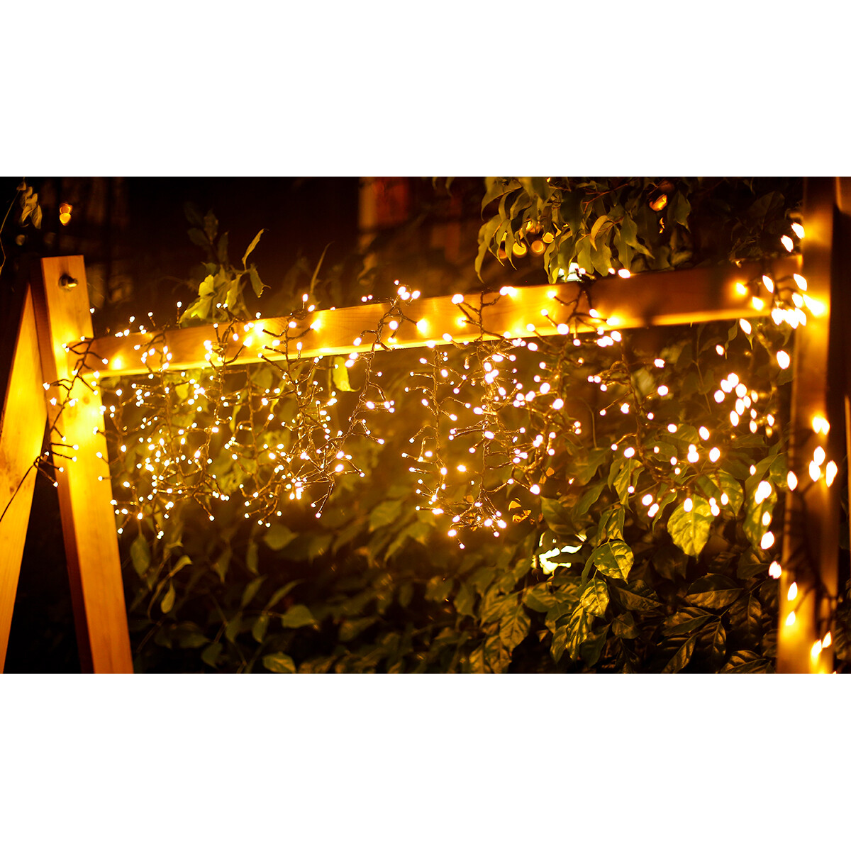 Guirlande lumineuse LED - Aigi Stino - Blanc Chaud 2400K - 4.5W - 10 Mètres - 500 LEDs - Étanche IP44 - Noir