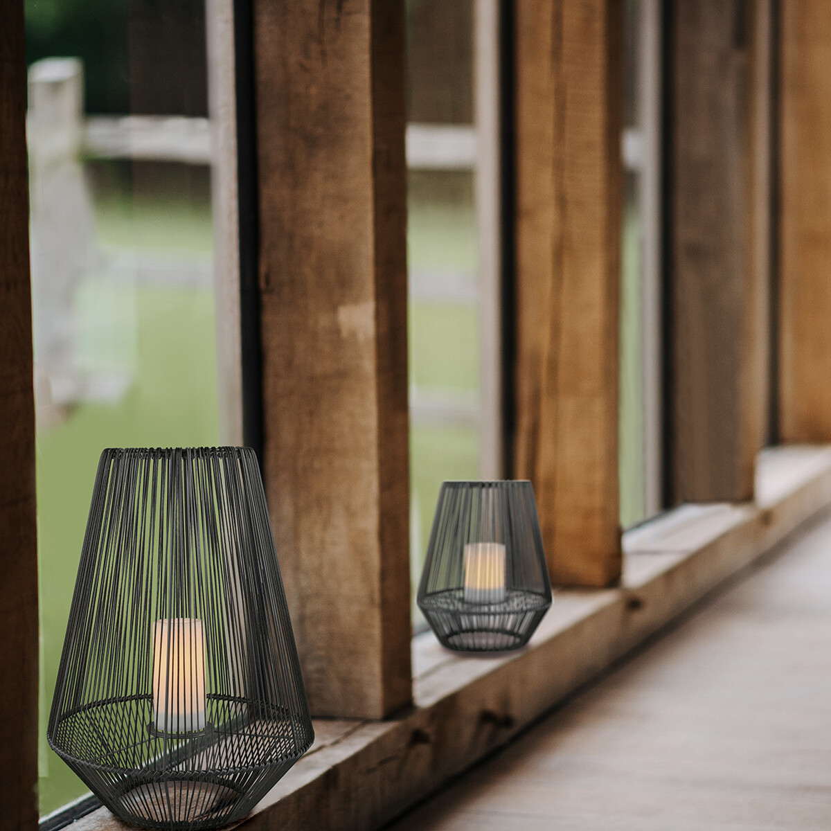 Lampe de Table à Énergie Solaire - Trion Nero - Capteur Jour et Nuit - Étanche IP44 - Rond - Gris - Plastique